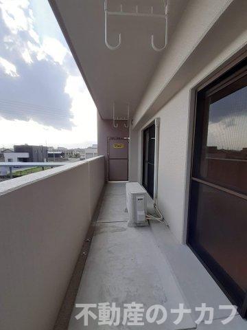 バルコニー　※同タイプの部屋写真です