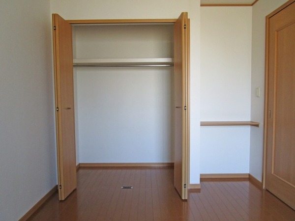 収納　クローゼット