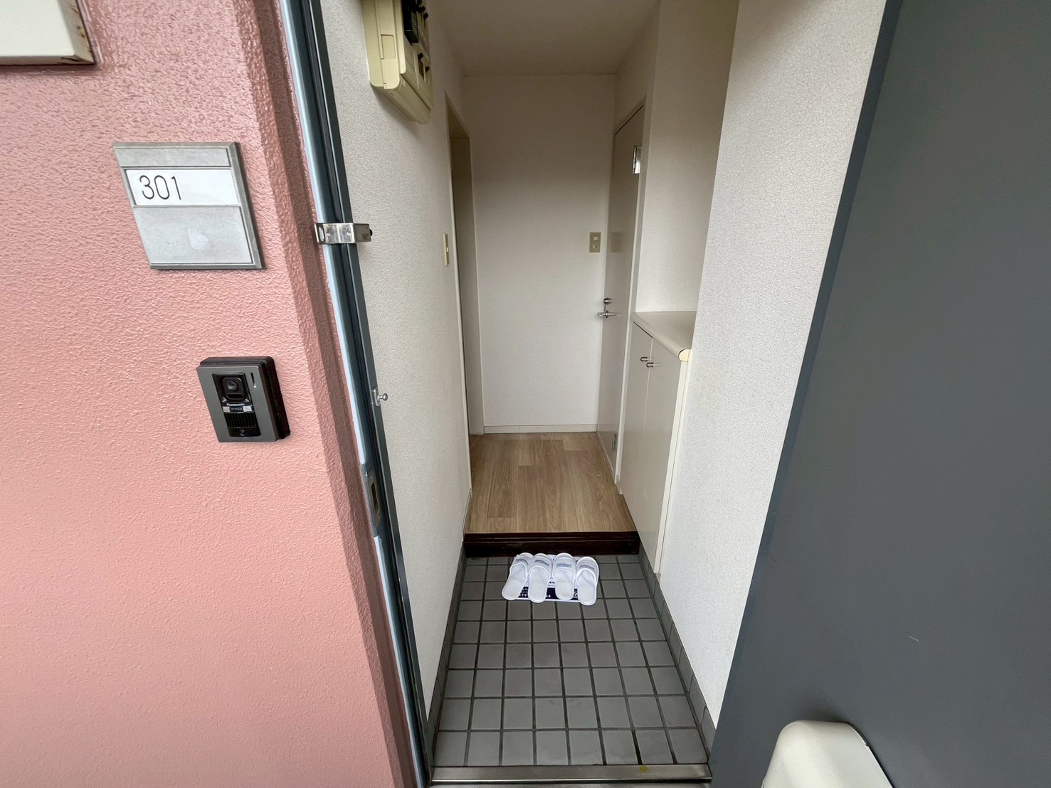 玄関