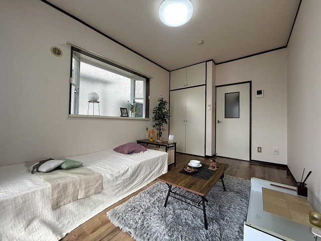 その他部屋・スペース　２面採光で明るいお部屋です！
