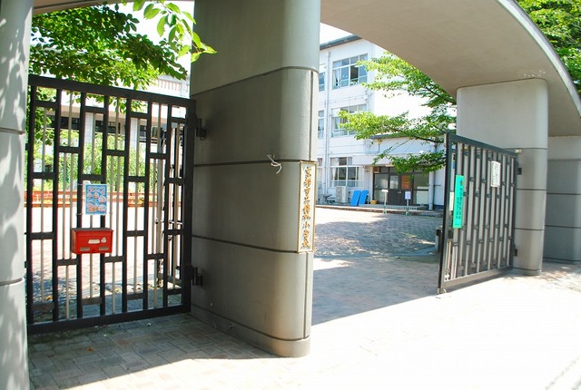小学校　京都市立錦林小学校（小学校）まで638m
