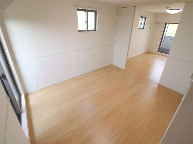 その他部屋・スペース　6.1帖の洋室です