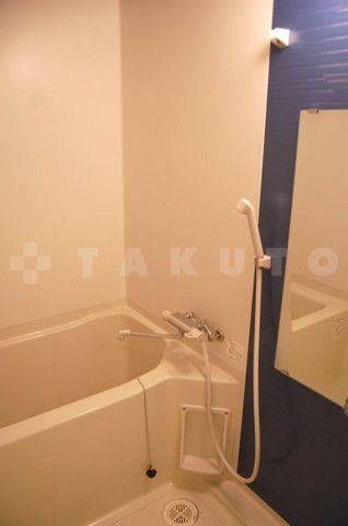 セレニテ新大阪弐番館の風呂写真