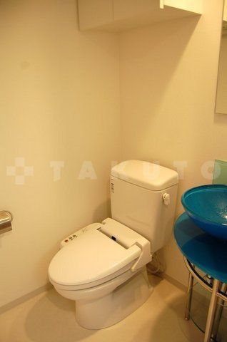 セレニテ新大阪弐番館のトイレ写真