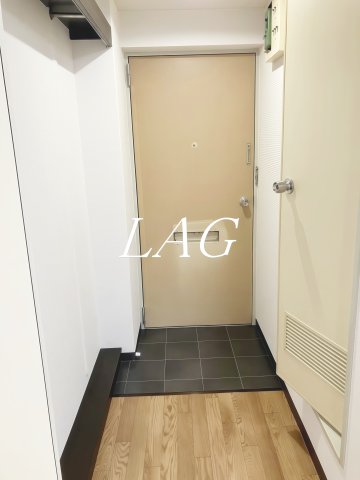 玄関　玄関です。