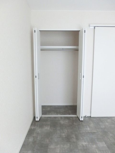 収納　クローゼット