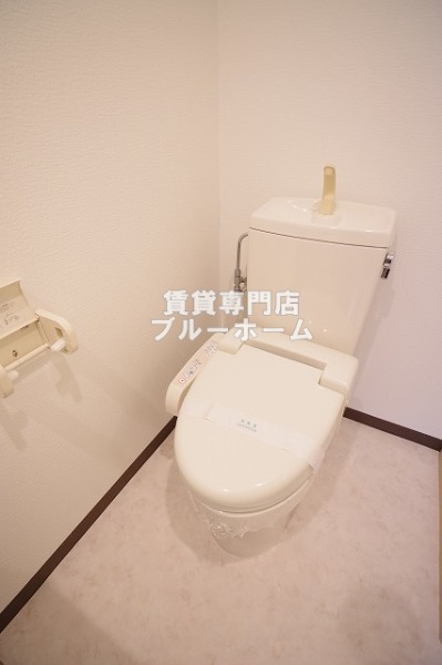 トイレ　シャワートイレ！