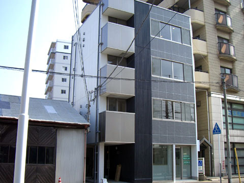 建物外観　蘇我駅まで徒歩３分のマンションです！