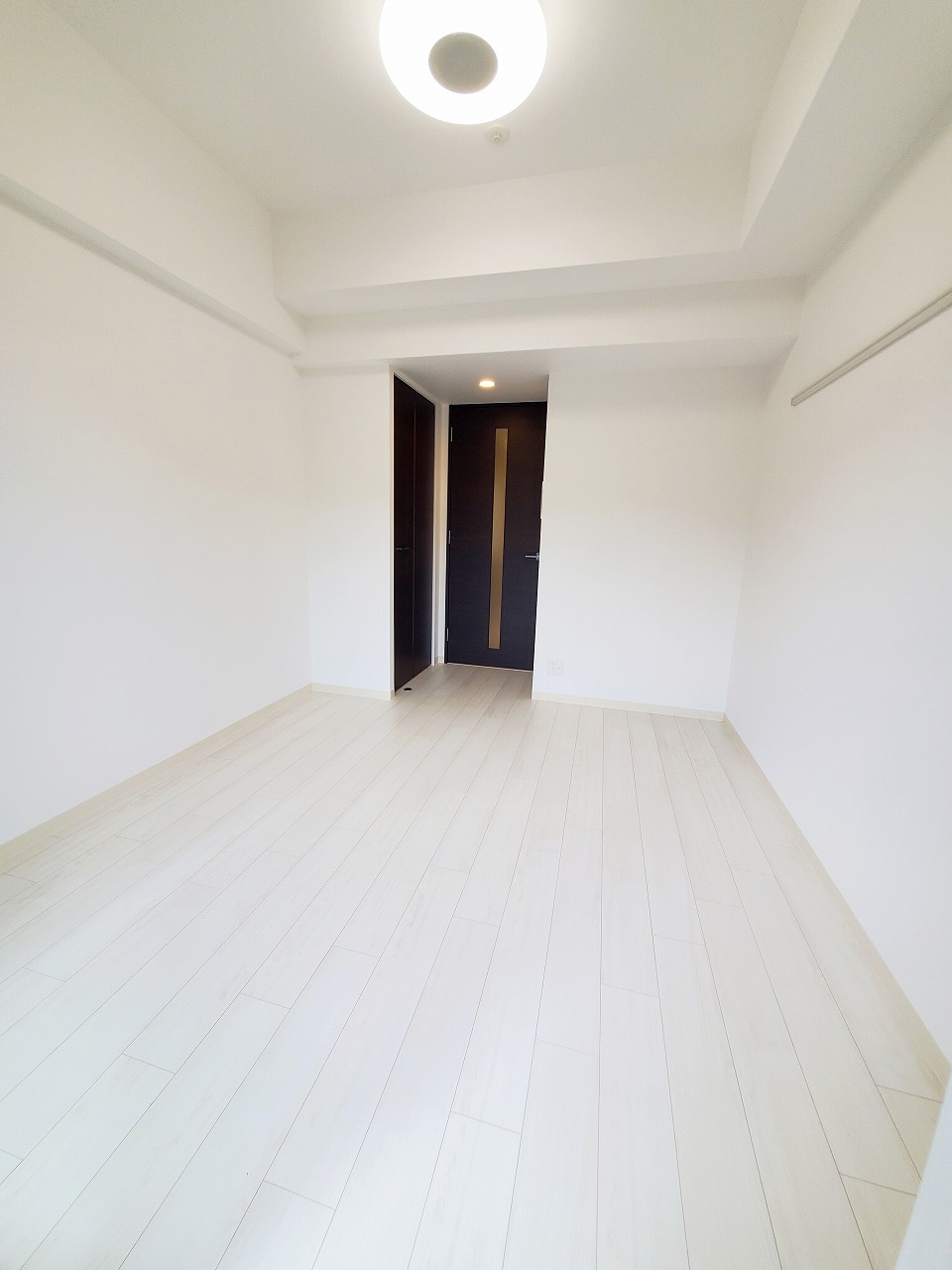居室・リビング　開放感のあるお部屋です。