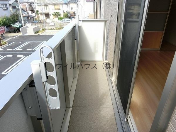 バルコニー　採光良好！