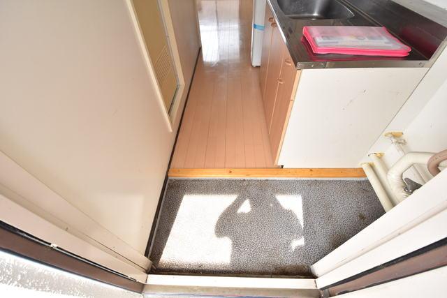 玄関　※別部屋参考写真※