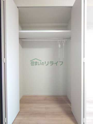 収納　レガリス目白学習院下 504号室