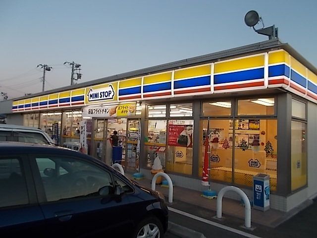 コンビニ　ミニストップ　富士宮島店（コンビニ）まで1000m