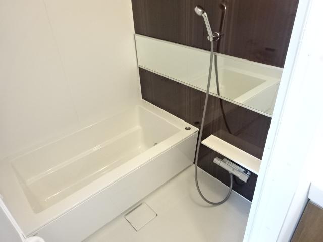 バス・シャワールーム　UB1416