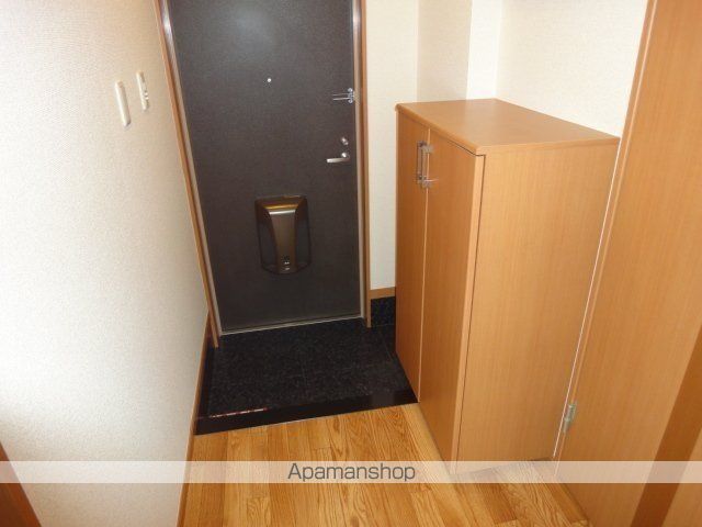 名鉄名古屋本線 須ケ口駅 徒歩10分 2階建 築17年の玄関写真