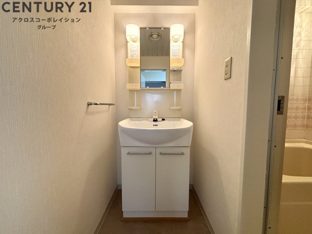 洗面設備　独立洗面化粧台付きでおすすめです！