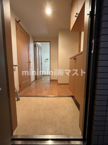 玄関　※別号室参考写真