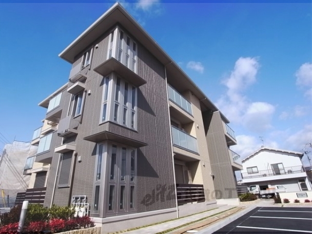 ルラシオン里町の外観写真