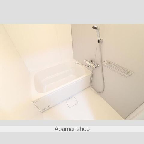 K2 RESIDENZAの風呂写真
