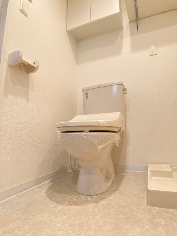 エステムコート難波EASTレオルガのトイレ写真