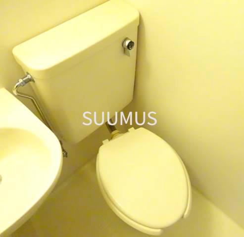 京王線 代田橋駅 徒歩6分 5階建 築29年のトイレ写真