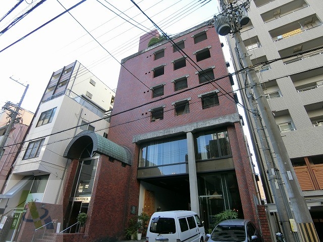 森本グラスビルの外観写真