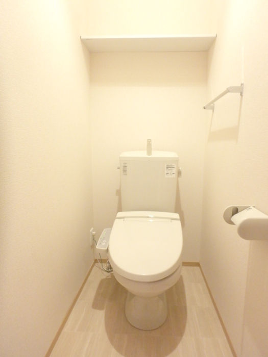レジデンス直のトイレ写真