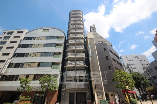 大阪市中央区糸屋町のマンションの建物外観