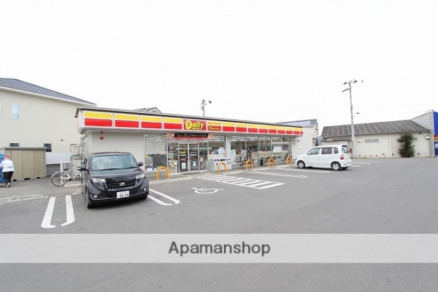 コンビニ　デイリーヤマザキ高松円座町店（コンビニ）まで422m