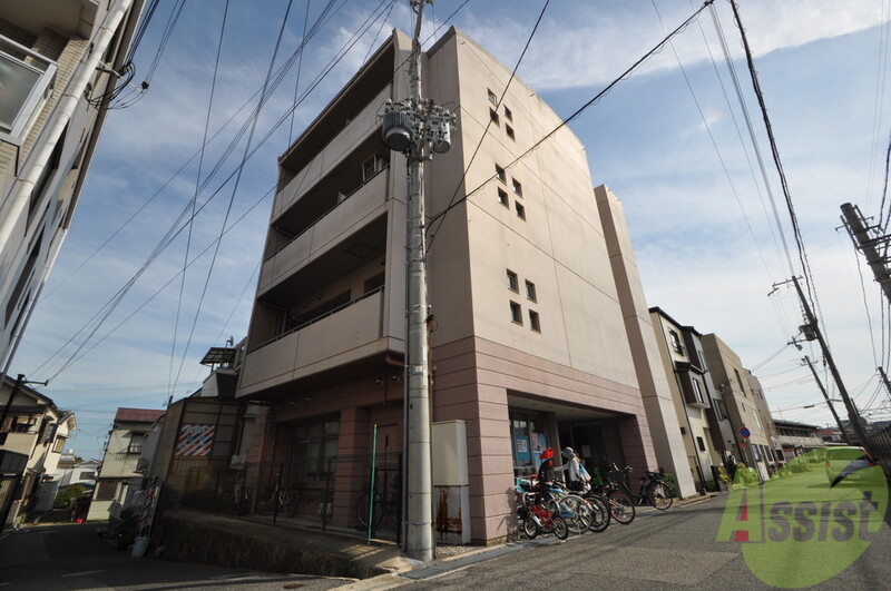 神戸市須磨区堀池町のマンションの建物外観