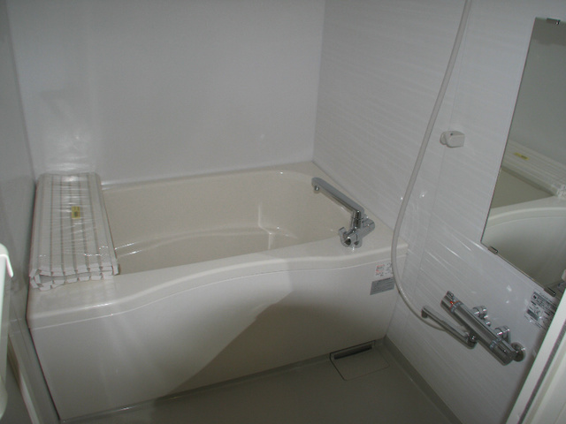 バス・シャワールーム　バスルーム