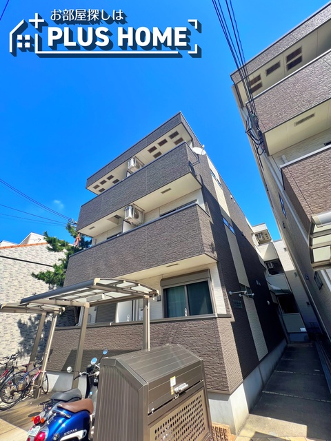 和歌山市二筋目のアパートの建物外観