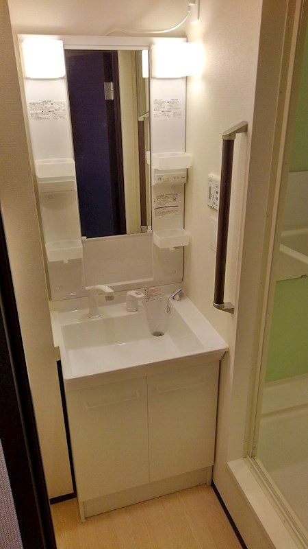 洗面設備　同等タイプのイメージ写真です。