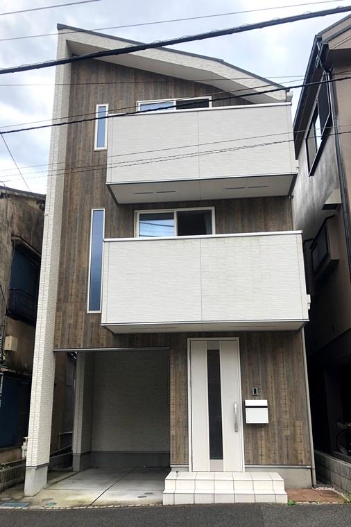 上野町戸建の建物外観