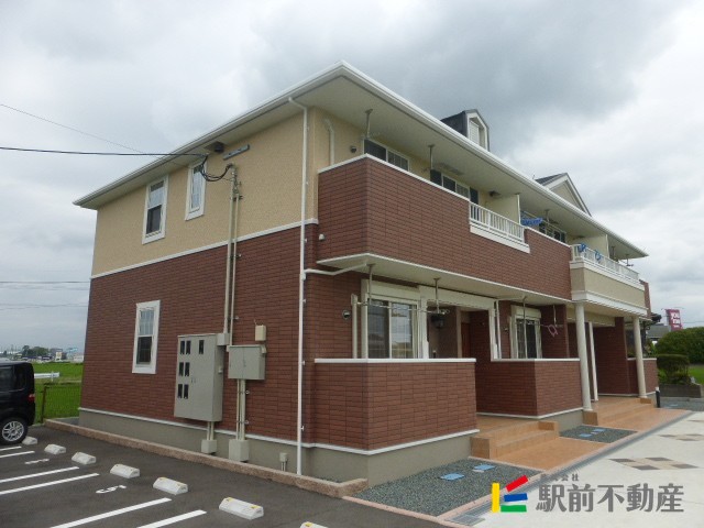 サンリット園田の建物外観