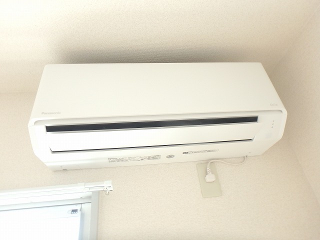 その他設備　エアコン付きで夏も冬も快適です♪