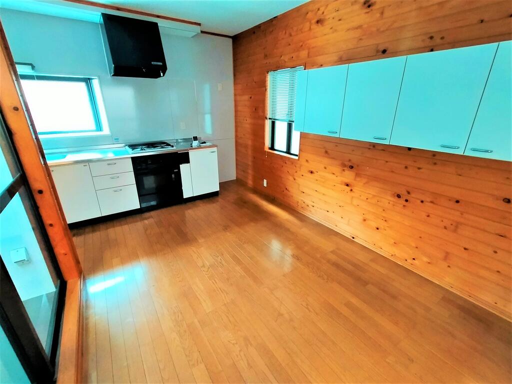 収納　１階のキッチン