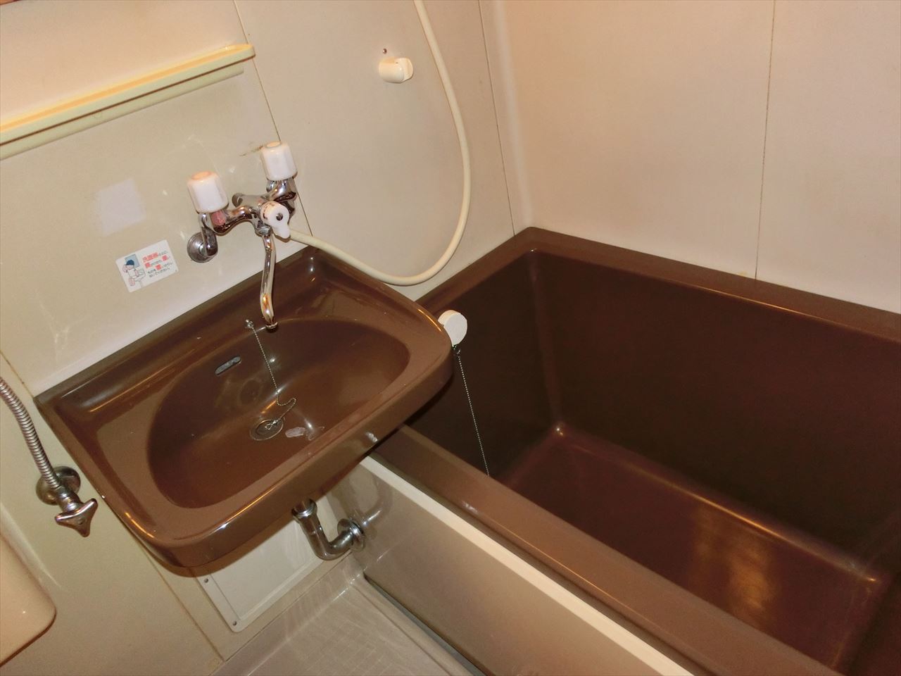 バス・シャワールーム　桜山朝日マンション