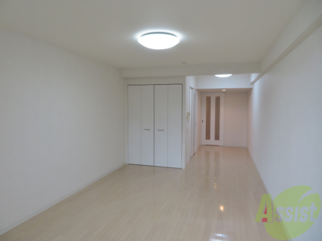 居室・リビング　広めのリビングです。のびのび出来ますね。