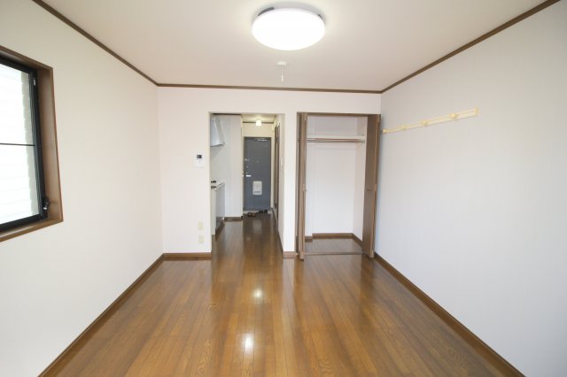 居室・リビング　別室の写真使用