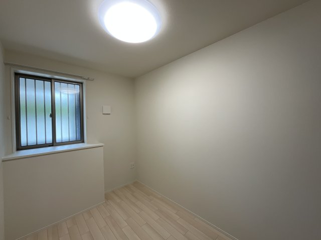 居室・リビング　洋室です！