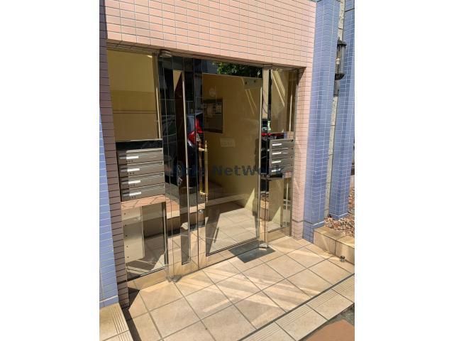 エントランス　エントランス部分