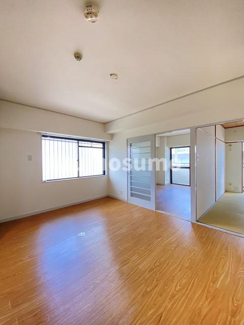 居室・リビング　使いやすい居間です