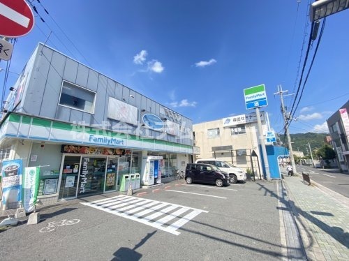 コンビニ　ファミリーマート 柏原清州店（コンビニ）まで808m
