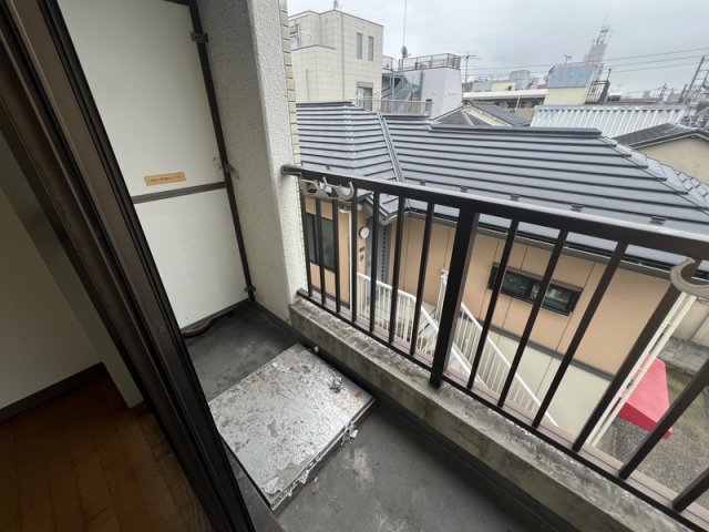 バルコニー　広々としたバルコニーです