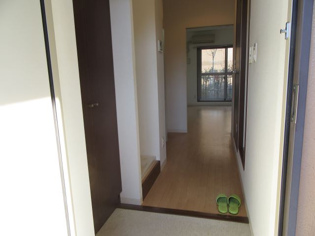 玄関　シューズボックス付の玄関