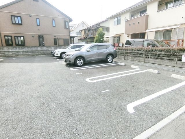駐車場　☆駐車場☆
