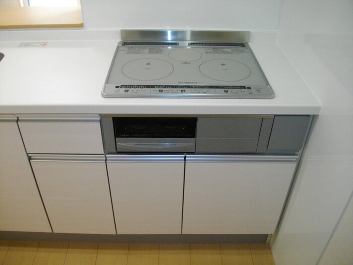 キッチン　ＩＨクッキングヒーター