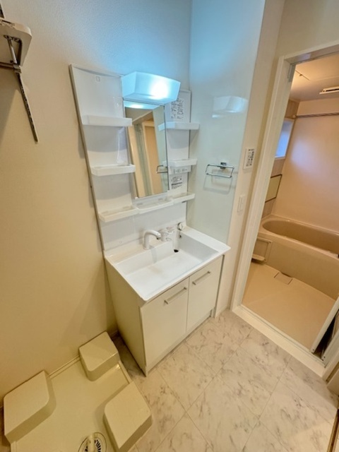 洗面設備　洗面所