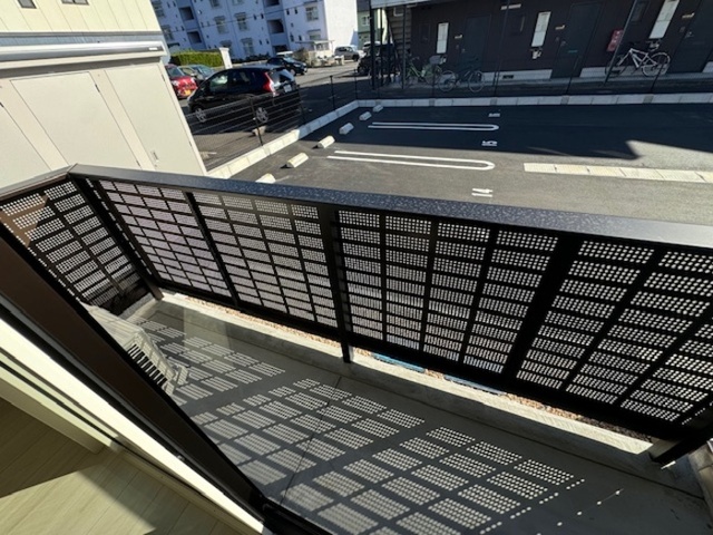 バルコニー　バルコニー